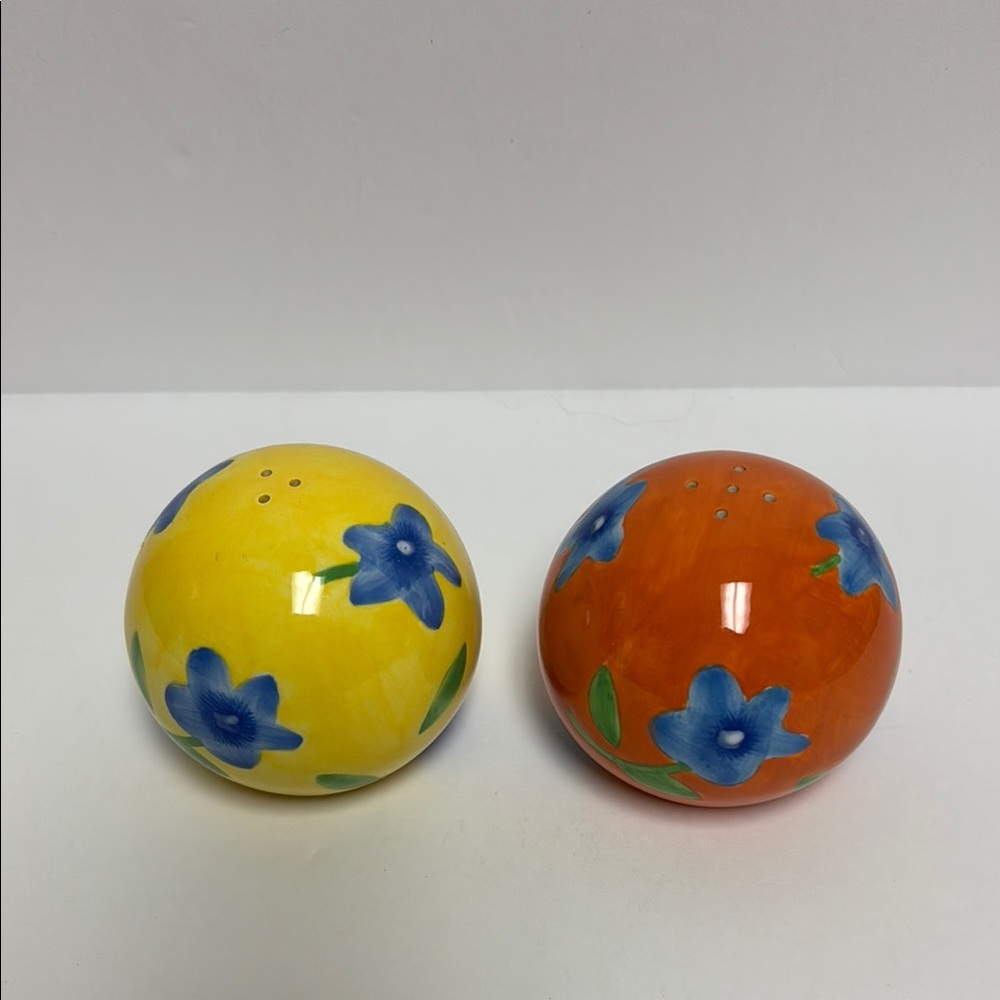 Avon Vintage Luau Salt and Pepper Shakers